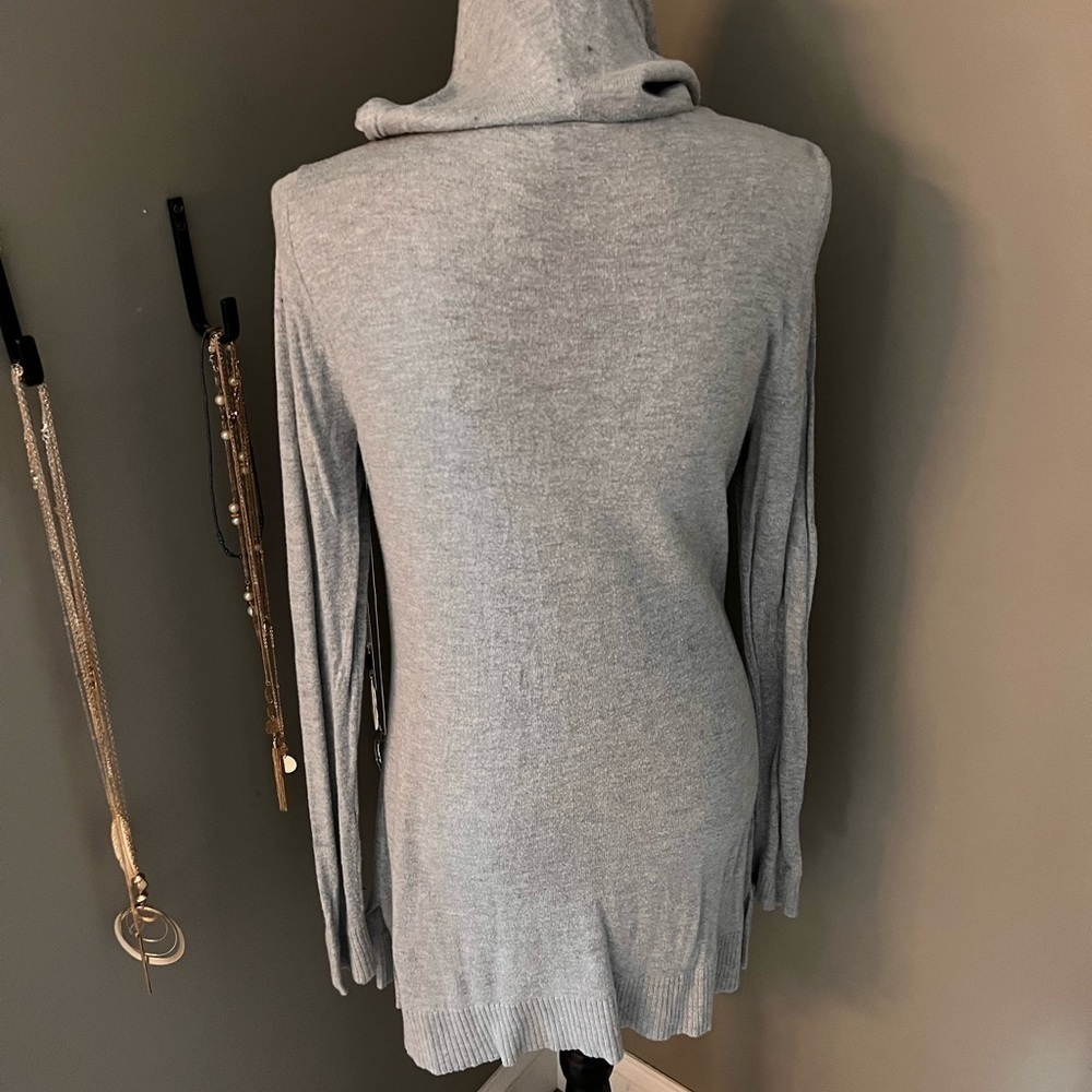 Sweater - Picture 2 of 3